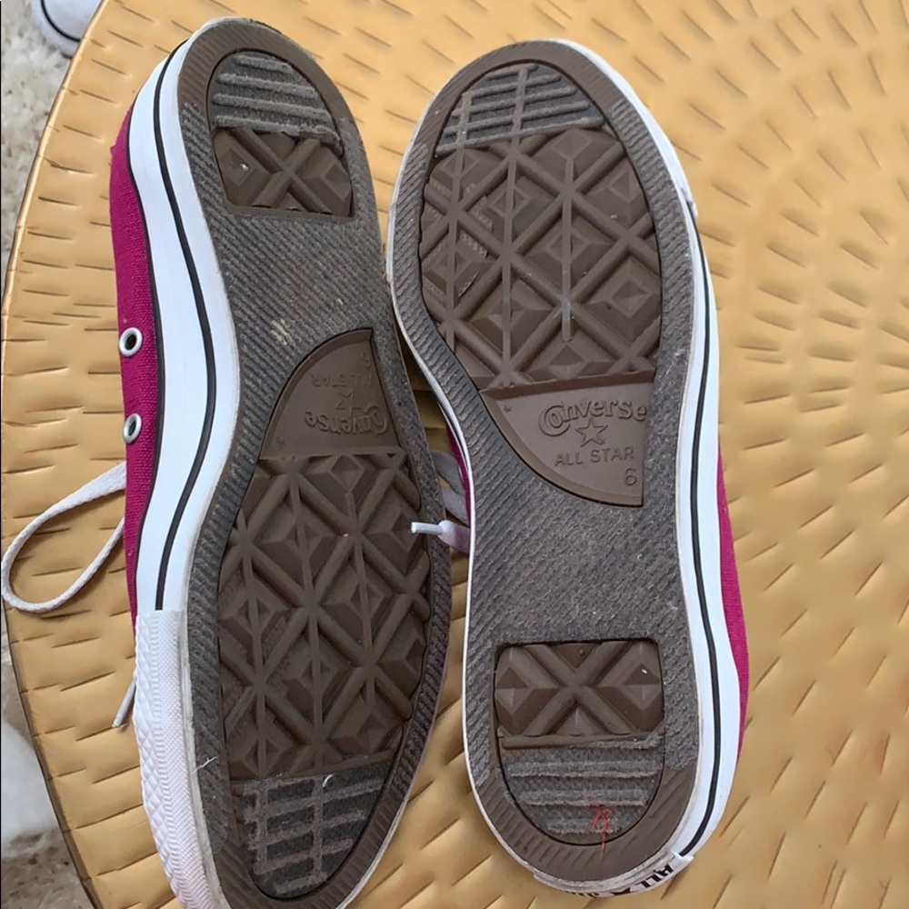 Pink converse - Picture 3 of 3